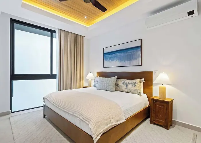 Hébergement de vacances Modern With Pool In Private Tropical Community With Club & Access