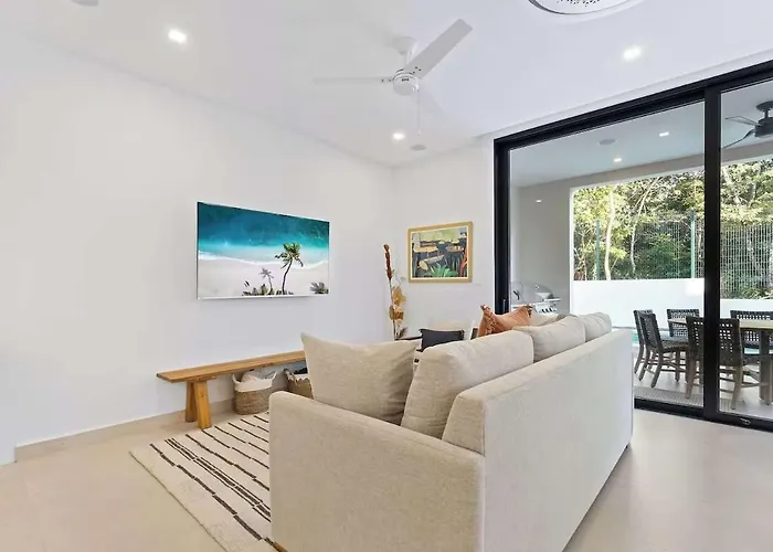 Modern With Pool In Private Tropical Community With Club & Access * San José Pinilla